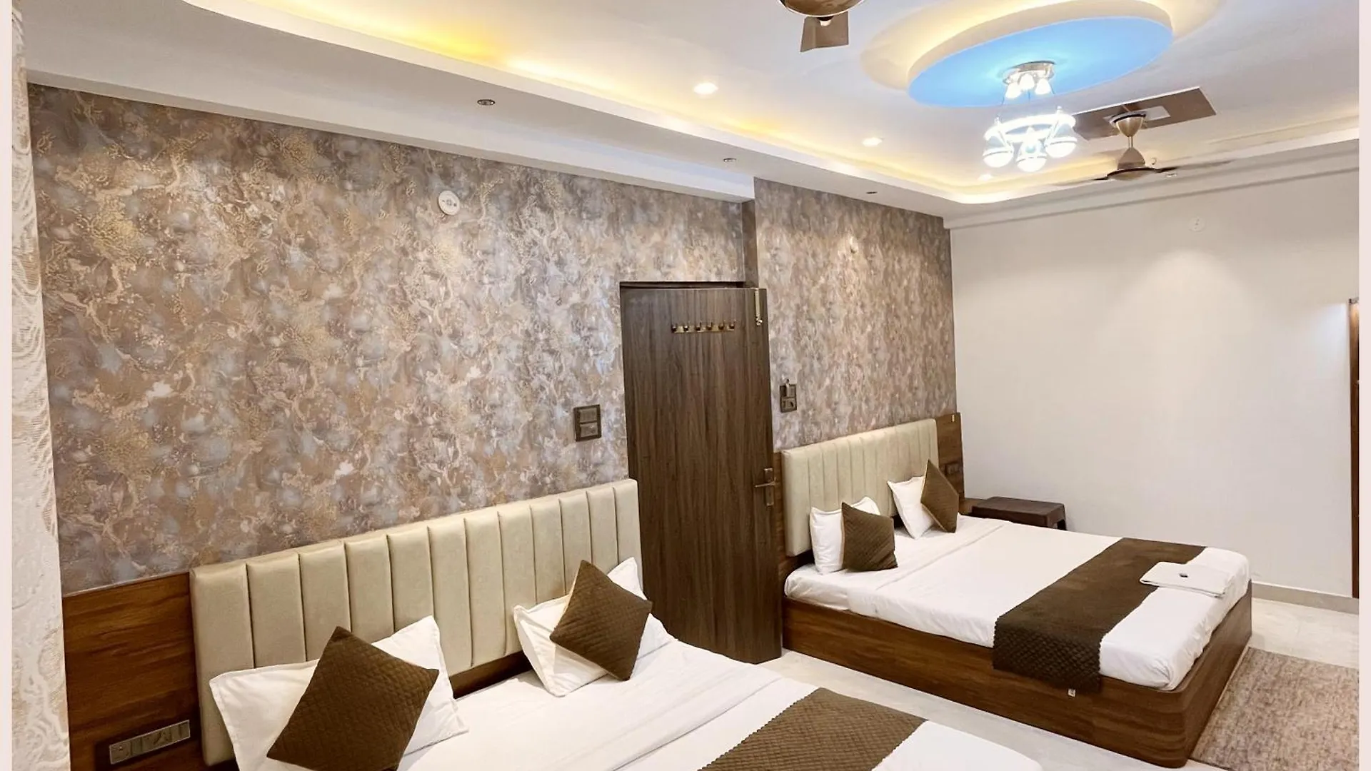 Hotel M Varanasi
